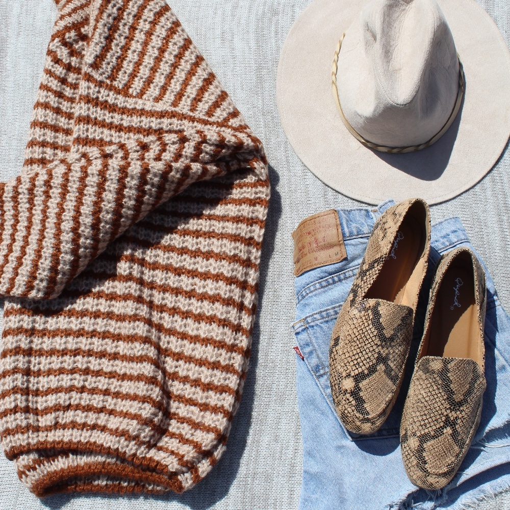🚨LAST//Fall Favorite Collection//Snake print Flat - Picture 7 of 8